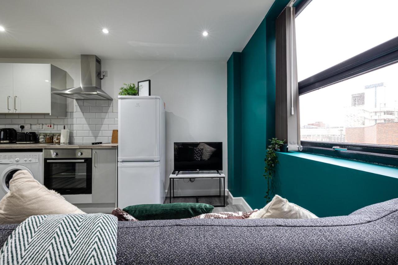 Cosy Modern Apt In Heart Of Stockport - Sleeps 4 Apartman Kültér fotó